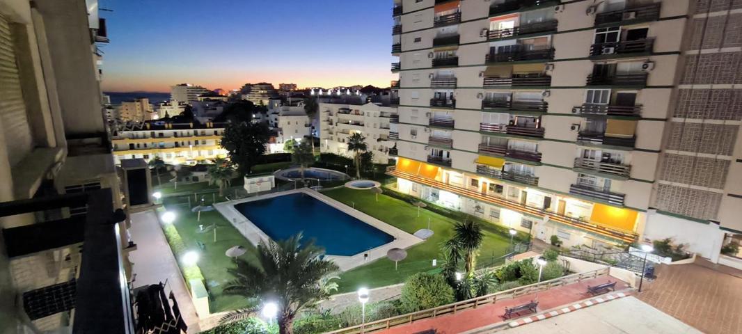 Apartamento en Benalmandena photo 0
