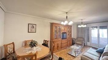 Piso En venta en Segovia photo 0
