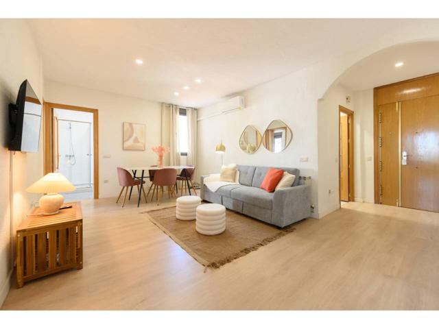 Piso de dos dormitorios-Terraza y balcón en Madrid photo 0