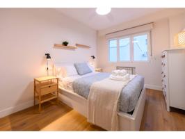 Apartamento luminoso con 1 dormitorio y excelentes comodidades photo 0