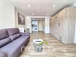 VENTA DE APARTAMENTO EN TORRE DEL MAR photo 0