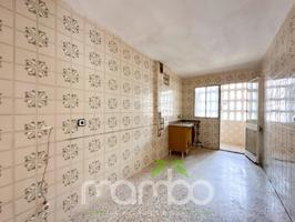 VENTA PISO EN VÉLEZ MÁLAGA photo 0