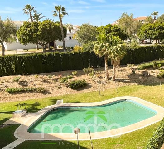 VENTA PISO EN TORRE DEL MAR photo 0