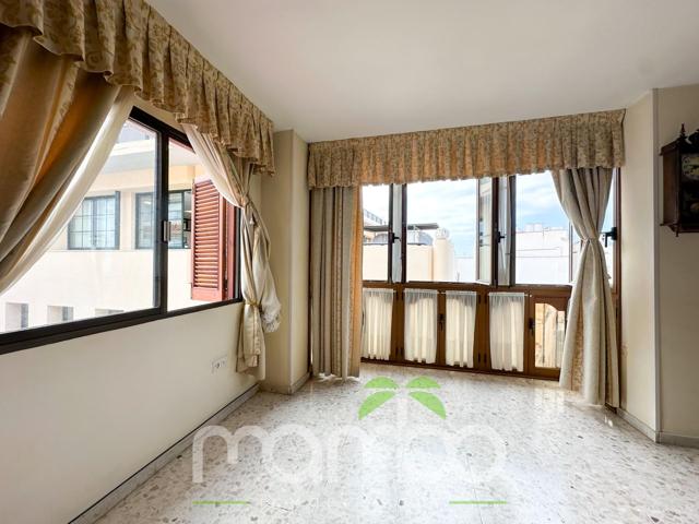 GRAN PISO EN VÉLEZ MÁLAGA photo 0