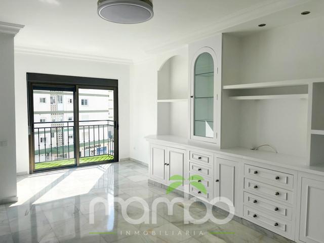 VENTA DE PISO EN TORRE DEL MAR photo 0