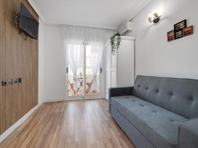 Piso En venta en Torrevieja, Torrevieja photo 0