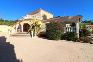 Unifamiliar En venta en La Marina, San Fulgencio photo 0