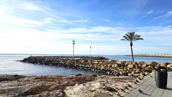 Piso En venta en Torrevieja, Torrevieja photo 0