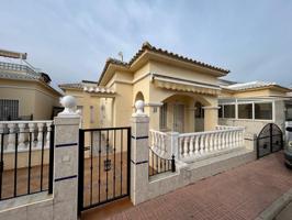 Casa De Campo En venta en La Siesta - El Salado - Torreta, Torrevieja photo 0