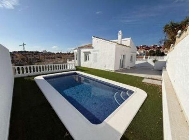 Casa En venta en Las Filipinas, Orihuela Costa photo 0