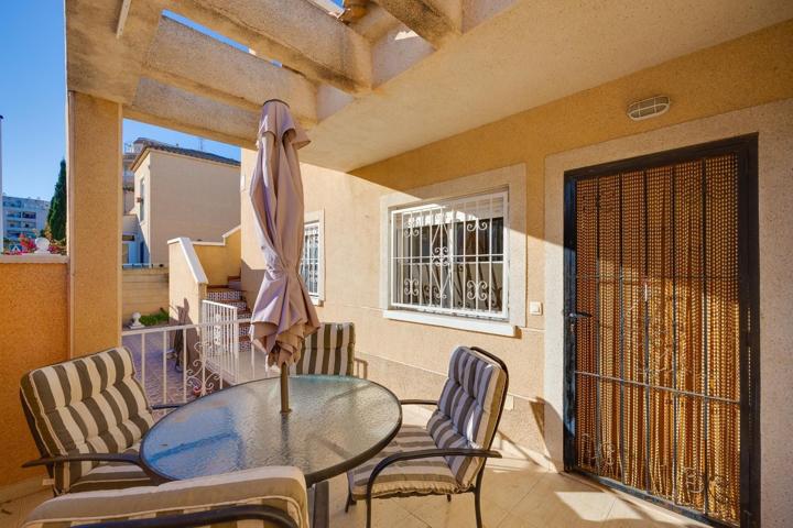 Casa En venta en Playa De Los Locos, Torrevieja photo 0