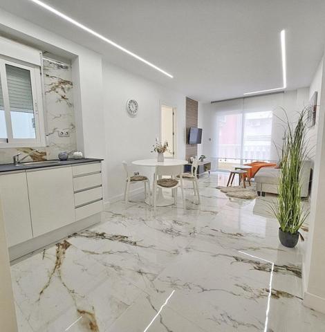 Piso En venta en Centro, Torrevieja photo 0