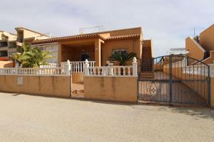 Casa En venta en Los Balcones Y Los Altos, Orihuela photo 0