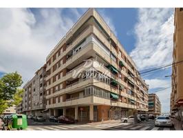 Piso en venta en Torrevieja photo 0