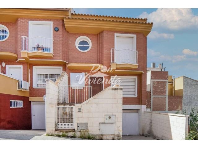 Chalet adosado en venta en Torreagüera photo 0