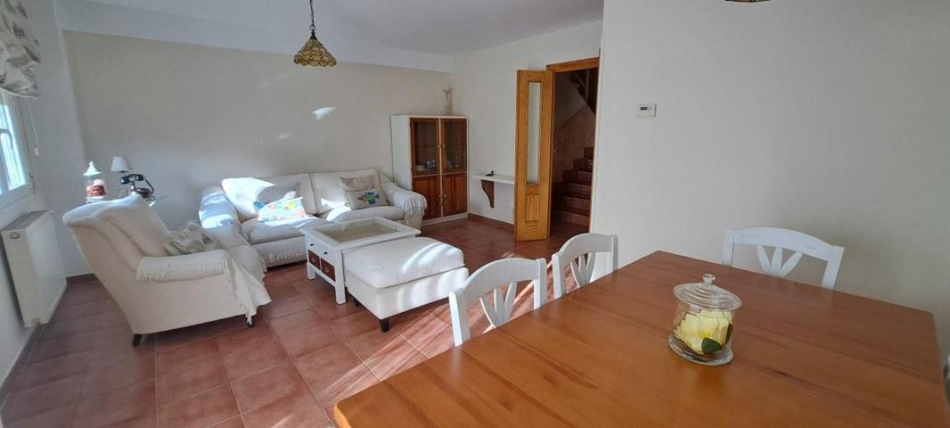 ▷ Chalet en venta en Parque Vallejo Alovera photo 0