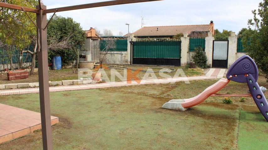 Terreno en venta en Fontanar de 553 m2 photo 0