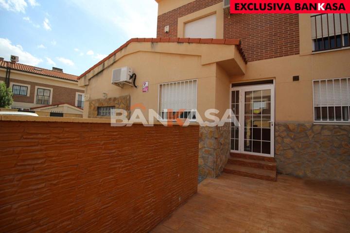 Fantástico Chalet en venta en Parque Vallejo Alovera photo 0