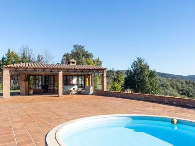 Villa En venta en Santa Cristina d'Aro photo 0