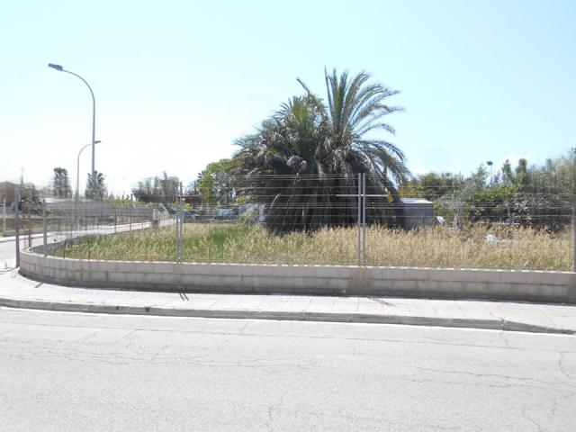 Terreno Urbanizable En venta en Oliva, Zona De - Oliva, Oliva photo 0