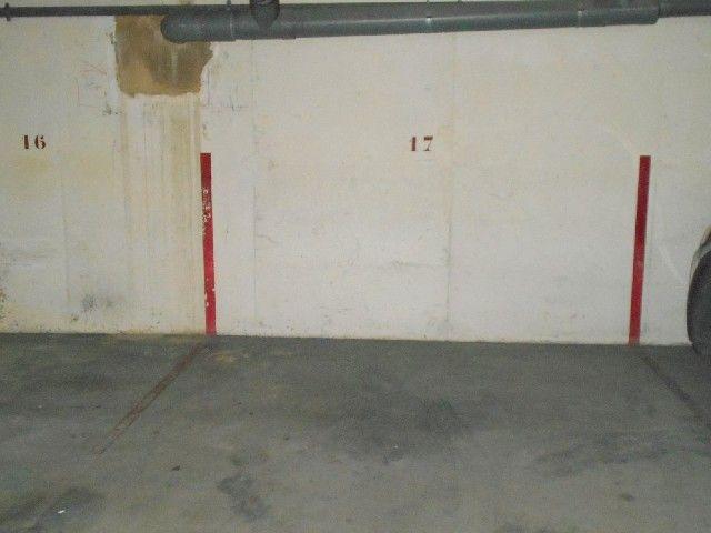 Parking En alquiler en Oliva, Oliva photo 0