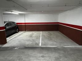 Parking En alquiler en Conservatori, Oliva photo 0