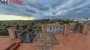 🏡 ¡Descubre la Oportunidad de tu Vida en Hornachuelos, Córdoba! Esta Casa Rural Totalmente Renovada photo 0