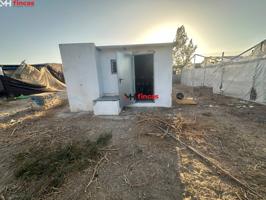 ¡Oportunidad Única en Los Palacios y Villafranca! 🌟 Parcela Rústica de 7.500 m² con Nave Industrial photo 0