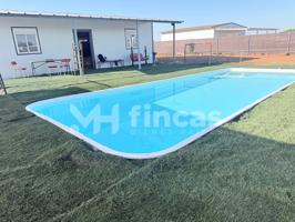 Tu paraíso privado en La Algaba – finca rústica con casa y piscina photo 0