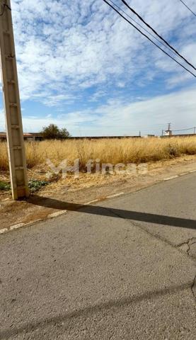 ¡Vive, invierte o construye desde solo 9.900 €! Últimas 10 parcelas en Peñarroya-Pueblonuevo. photo 0