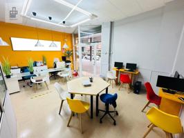 Local En venta en Sant Boi De Llobregat photo 0