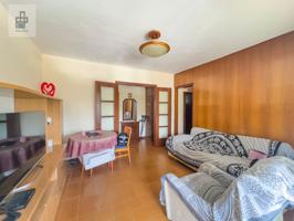 Piso En venta en Sant Boi De Llobregat photo 0