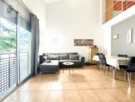 Dúplex En venta en Sant Boi De Llobregat photo 0