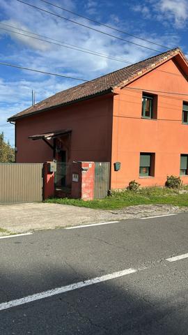 Villa En venta en Culleredo photo 0