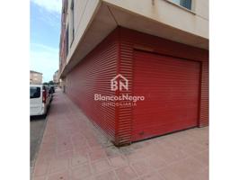 Local comercial en venta en Totana photo 0