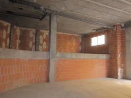 Venta de local comercial en Segorbe photo 0