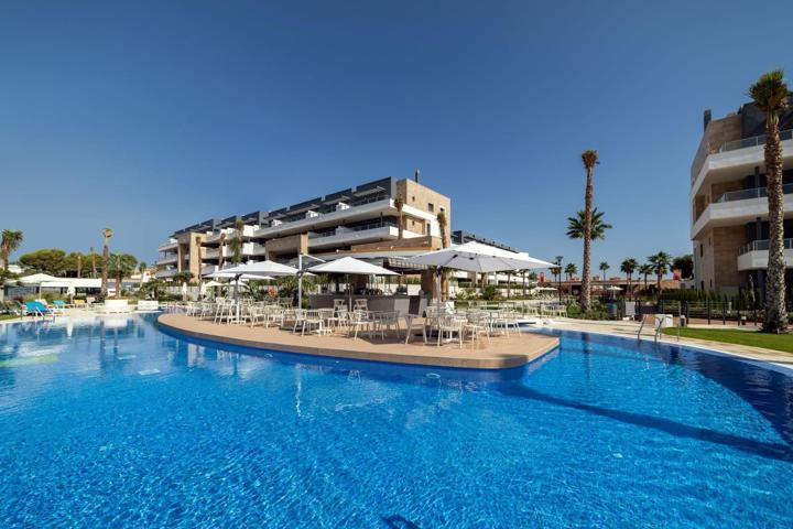 EXCLUSIVO APARTAMENTO EN PLAYA FLAMENCA (ORIHUELA COSTA) photo 0