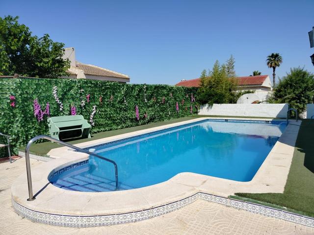 VILLA INDEPENDIENTE EN EL CHAPARRAL, TORREVIEJA photo 0