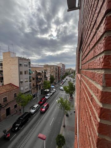 PISO EN VENTA ESQUINA  AVDA. DE NOVELDA (TOSCAR) photo 0