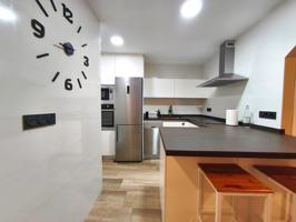 DUPLEX REFORMADO EN EL CENTRO DEL RAVAL (ELCHE) photo 0