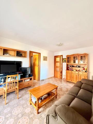 Acogedor Piso en El Prat de Cunit, ¡Listo para Entrar a Vivir! 🌊🏡 photo 0