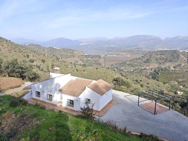 Casa En venta en South Of Spain, Viñuela photo 0