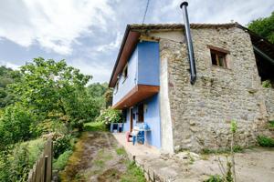 Casa rústica en Piloña con chimenea, cocina de carbón y mucho carácter photo 0