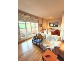 Luminoso piso de 3 habitaciones con terraza privada y vistas en Sant Just Desvern photo 0