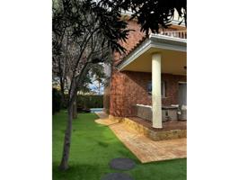 ¡EXCLUSIVO CHALET EN VENTA! AMPLIO CON PISCINA SALINA. photo 0