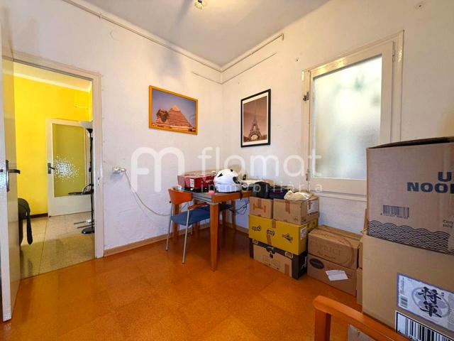 Piso en venta en Passatge Garcia y Robles en Barcelona photo 0