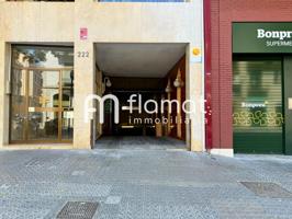 Plaza de Parking en venta en Travessera de Gracia photo 0