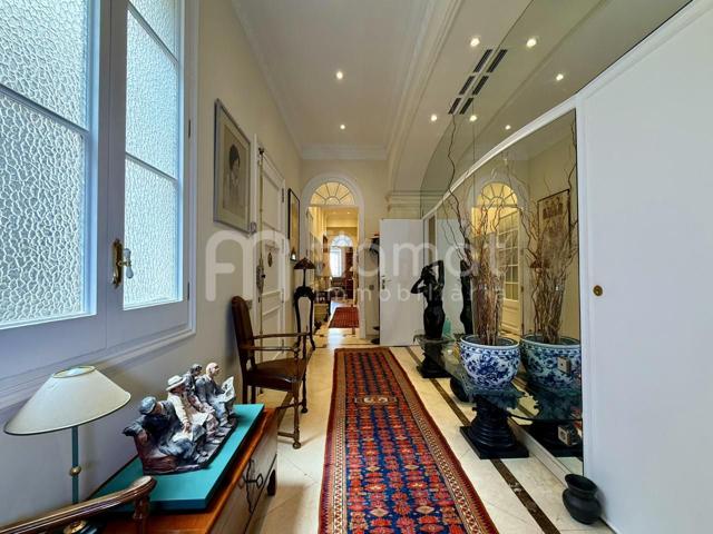 Exclusiva propiedad de lujo en venta en Passeig de Gràcia en Barcelona photo 0