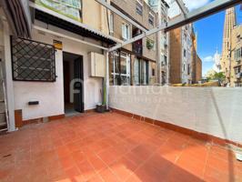 Piso en venta en calle Sardenya en Barcelona photo 0