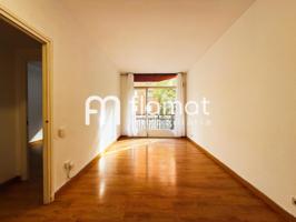 Piso al lado de la Sagrada Familia photo 0